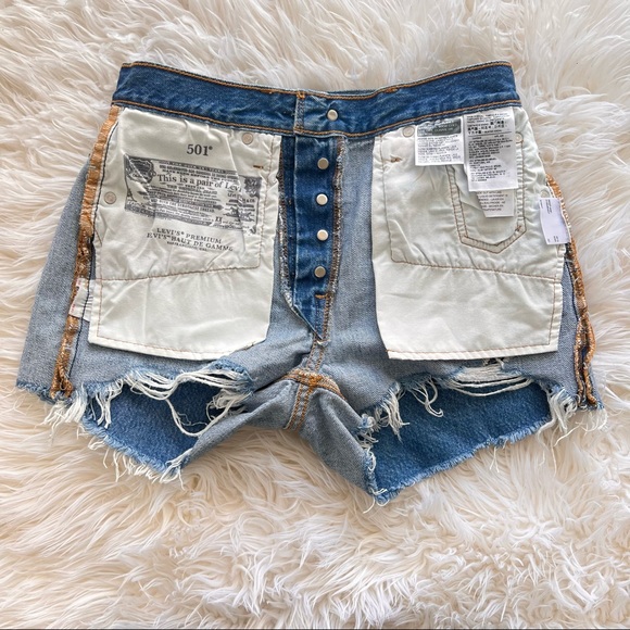 SOLD Levi's Premium 501 Women's Shorts 25 - Picture 8 of 9